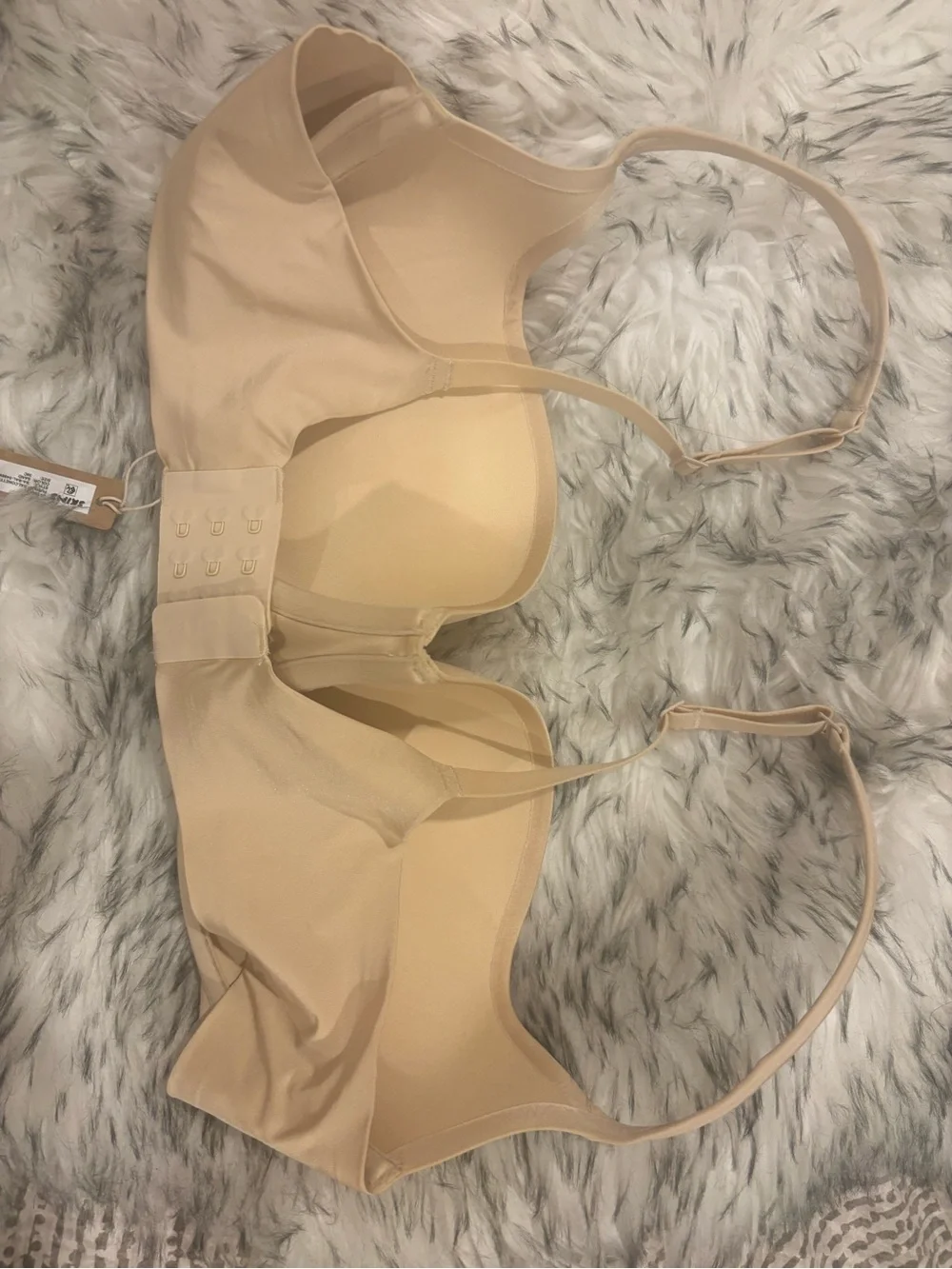 SKIMS Ultimate push up Balconette bra - Picture 5 of 5